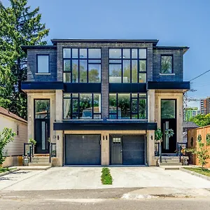 Modern Living -newly Built Guest house Toronto